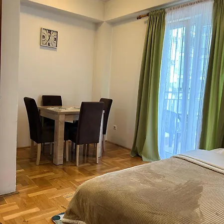 Daire Cozy In Podgorica, Blok 9 *